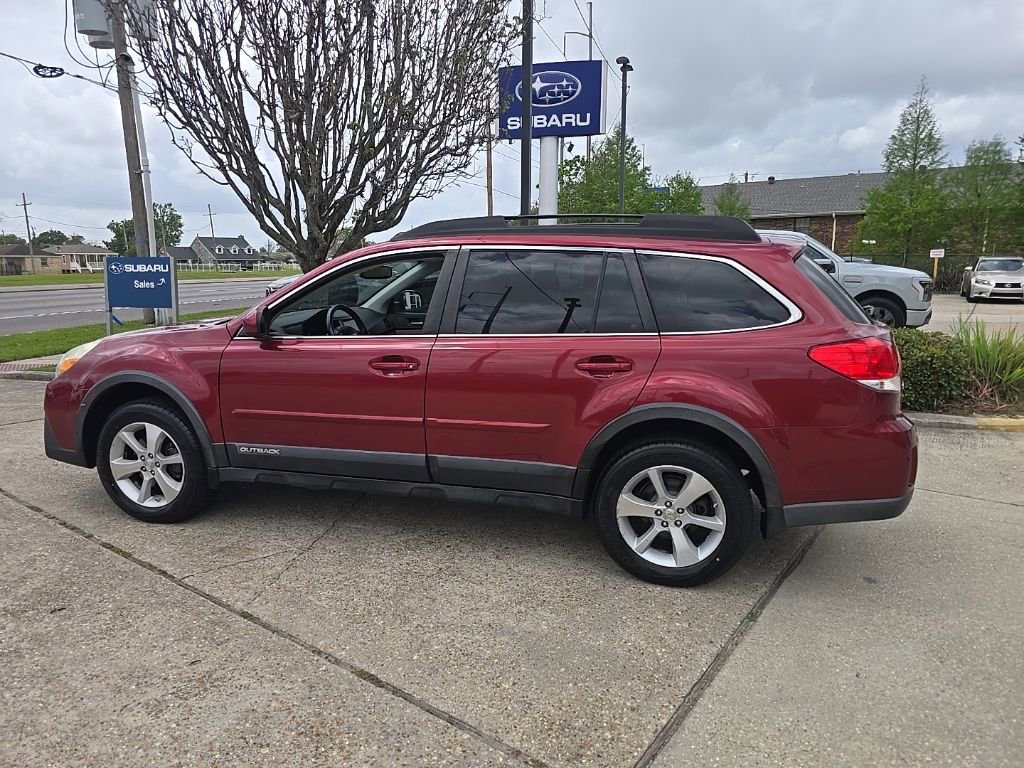 Used 2013 Subaru Outback 3.6R Limited image 9