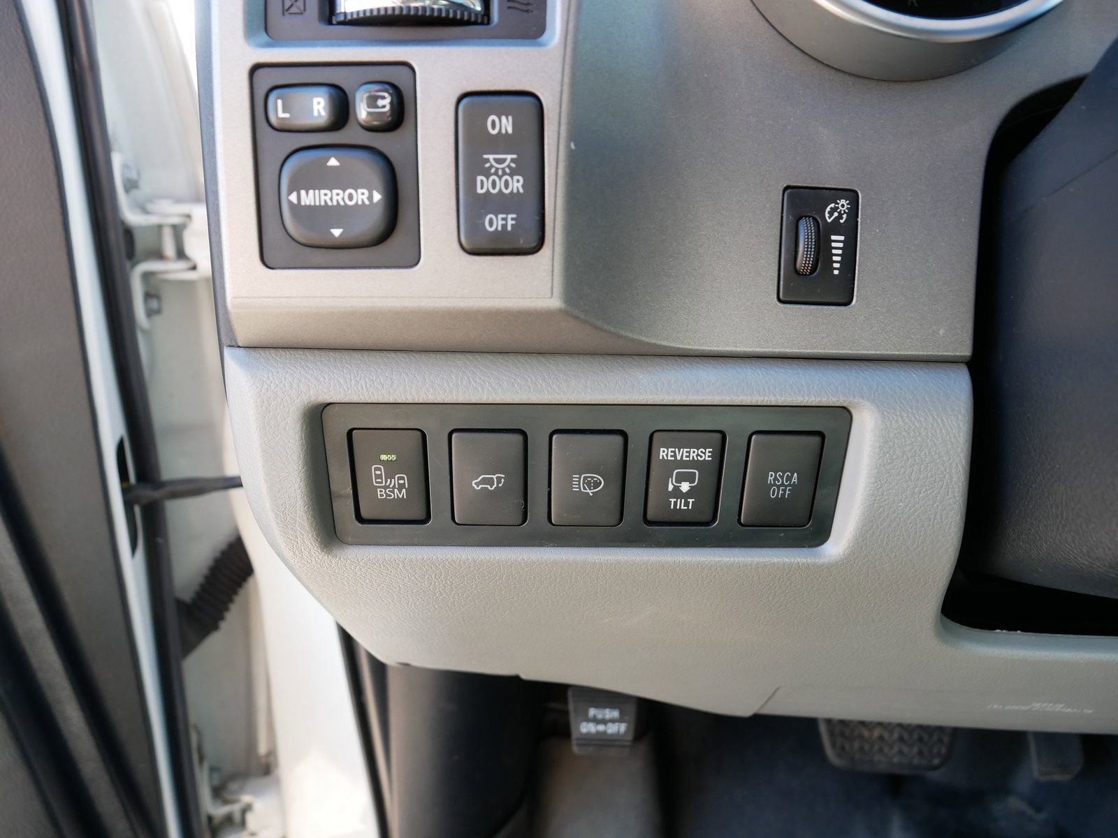 Used 2012 Toyota Sequoia Platinum AWD/4WD image 16