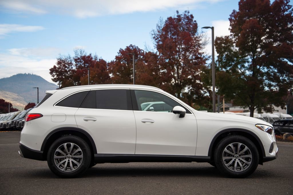 New 2026 Mercedes-Benz GLC 300 GLC 300 image 5