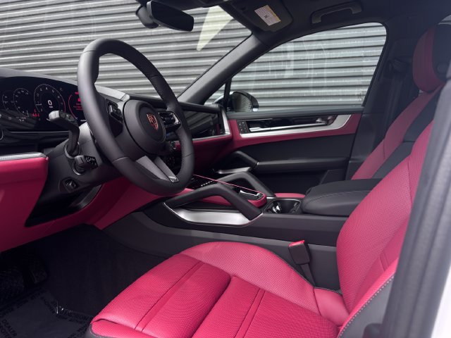 New 2026 Porsche Cayenne AWD/4WD image 4