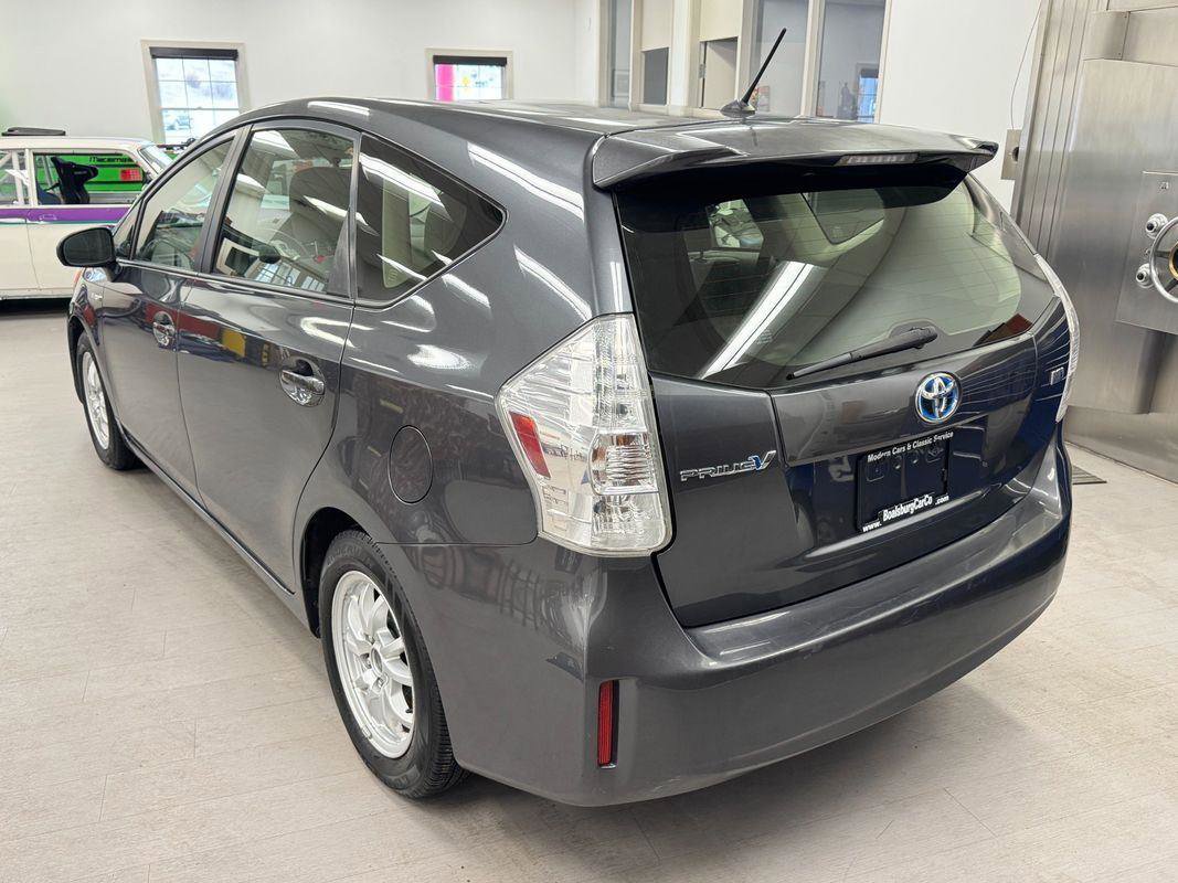 Used 2013 Toyota Prius V Two image 24