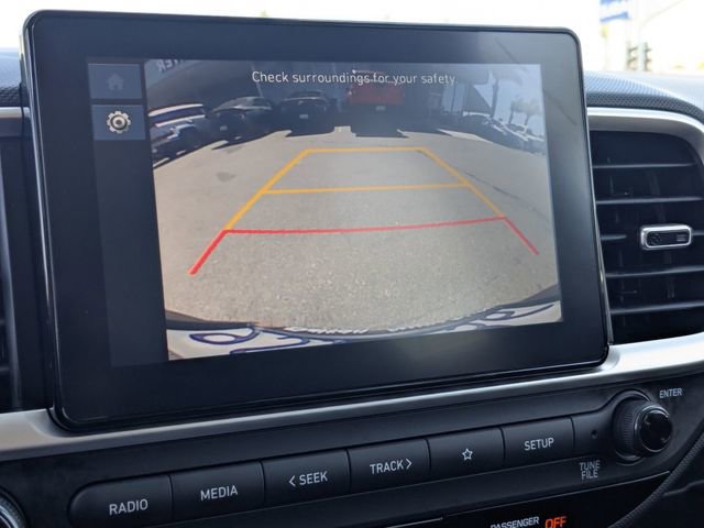 Used 2025 Hyundai Venue SE image 20