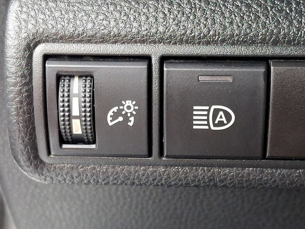 Used 2023 Toyota Corolla SE FWD image 26