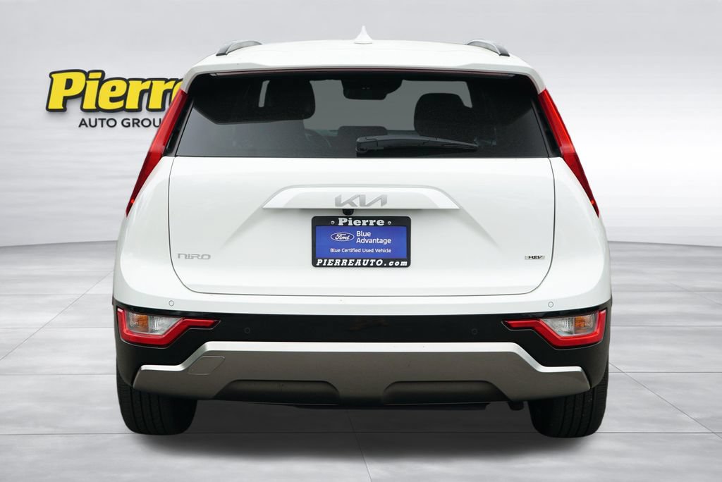 Used 2025 Kia Niro EX Touring FWD image 6