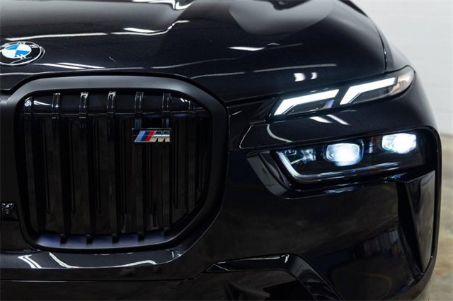 New 2026 BMW X7 M60i image 10