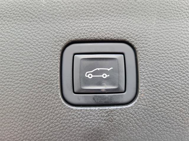 Certified 2023 Buick Enclave Premium w/ Experience Buick Package image 30