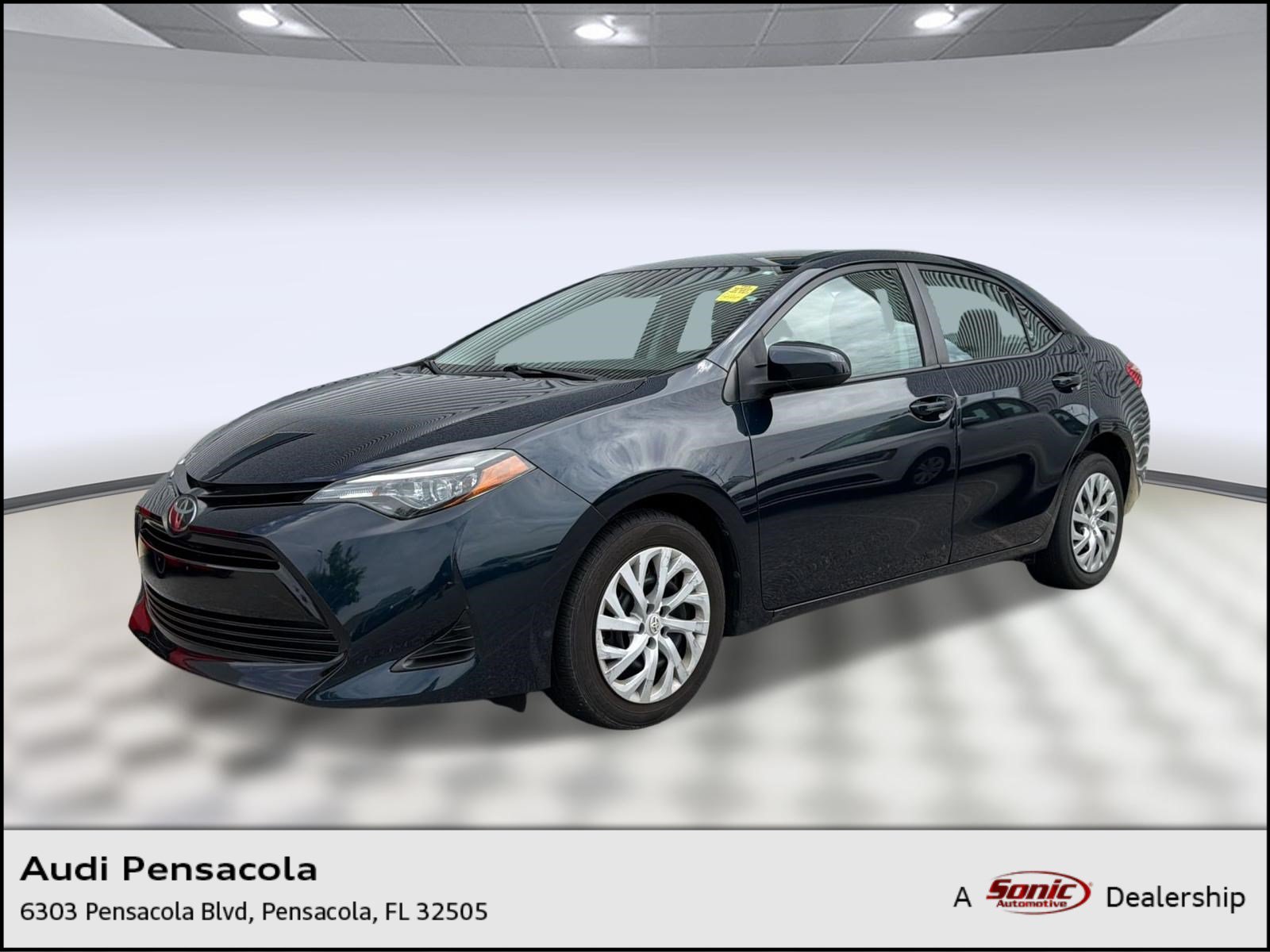 Used 2019 Toyota Corolla LE FWD image 1