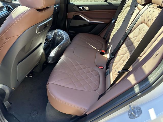 New 2026 BMW X5 xDrive50e w/ M Sport Package AWD/4WD image 8