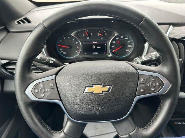 Used 2023 Chevrolet Traverse LT FWD image 38