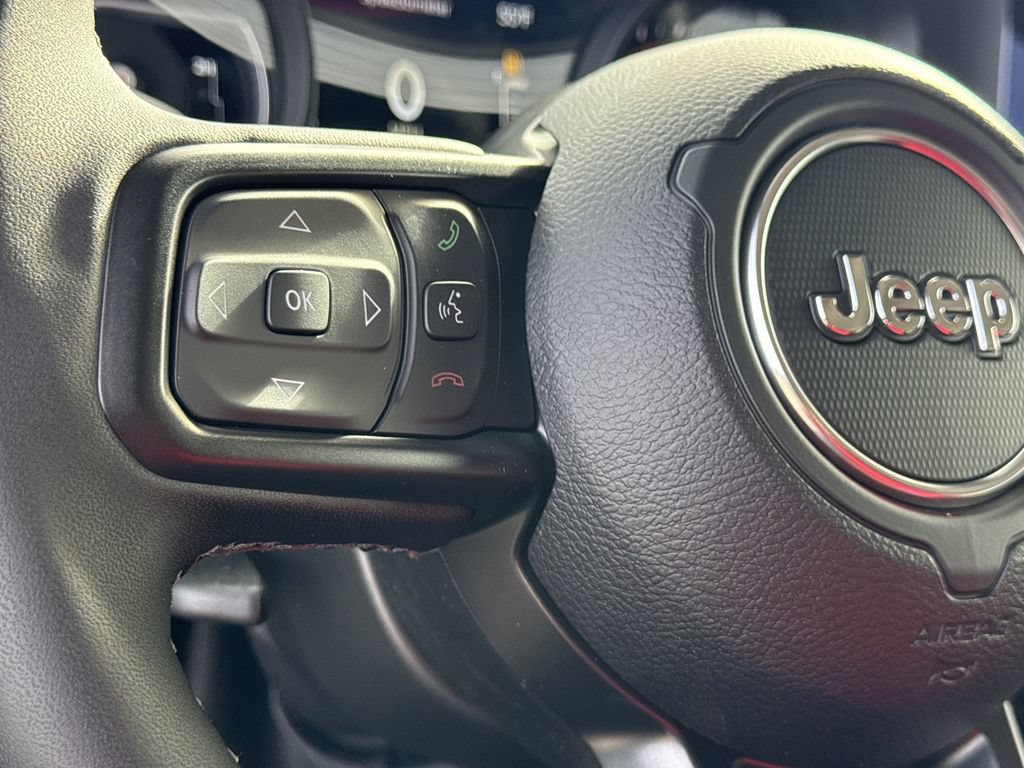 New 2026 Jeep Gladiator Sport AWD/4WD image 17