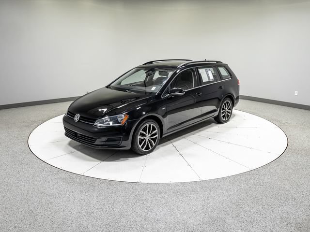 Used 2016 Volkswagen Golf S FWD image 32