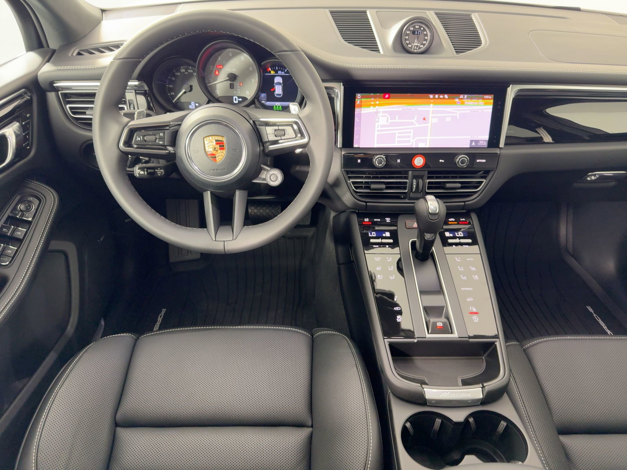 Used 2026 Porsche Macan S image 27