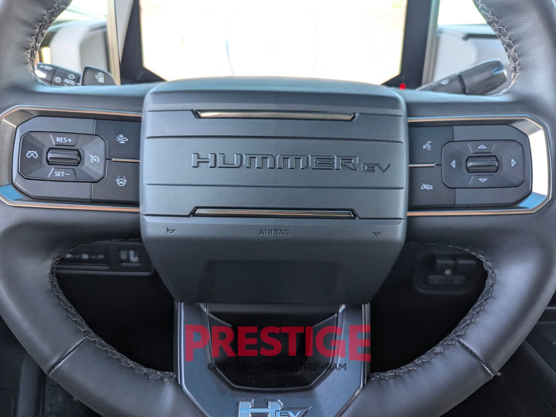 Used 2024 GMC Hummer EV 2X image 18