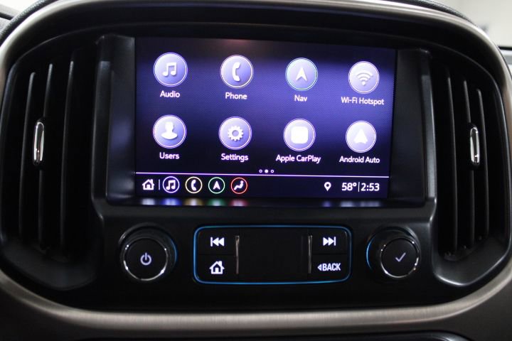 Used 2019 GMC Canyon Denali image 3