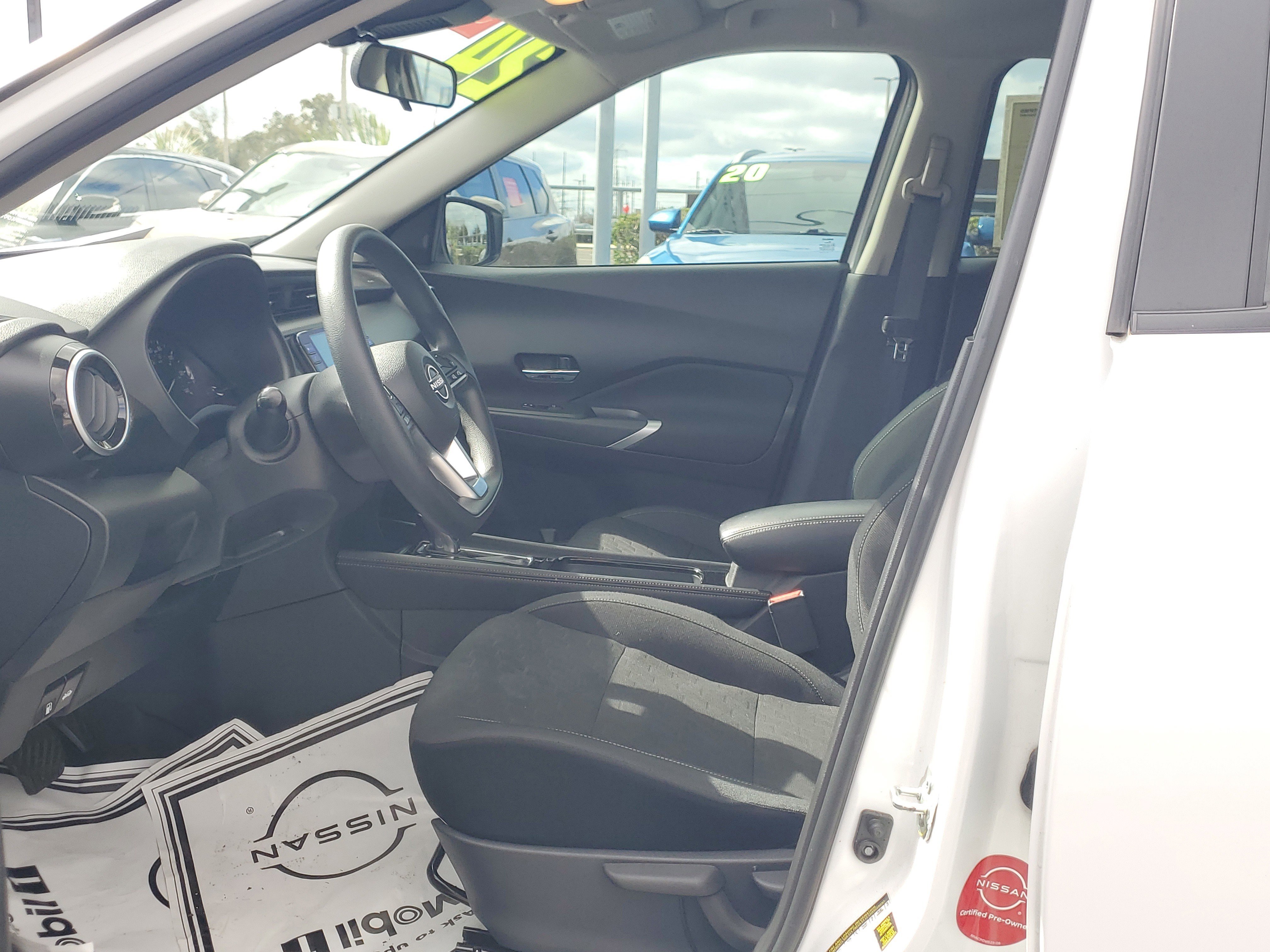 Certified 2024 Nissan Kicks SV image 19