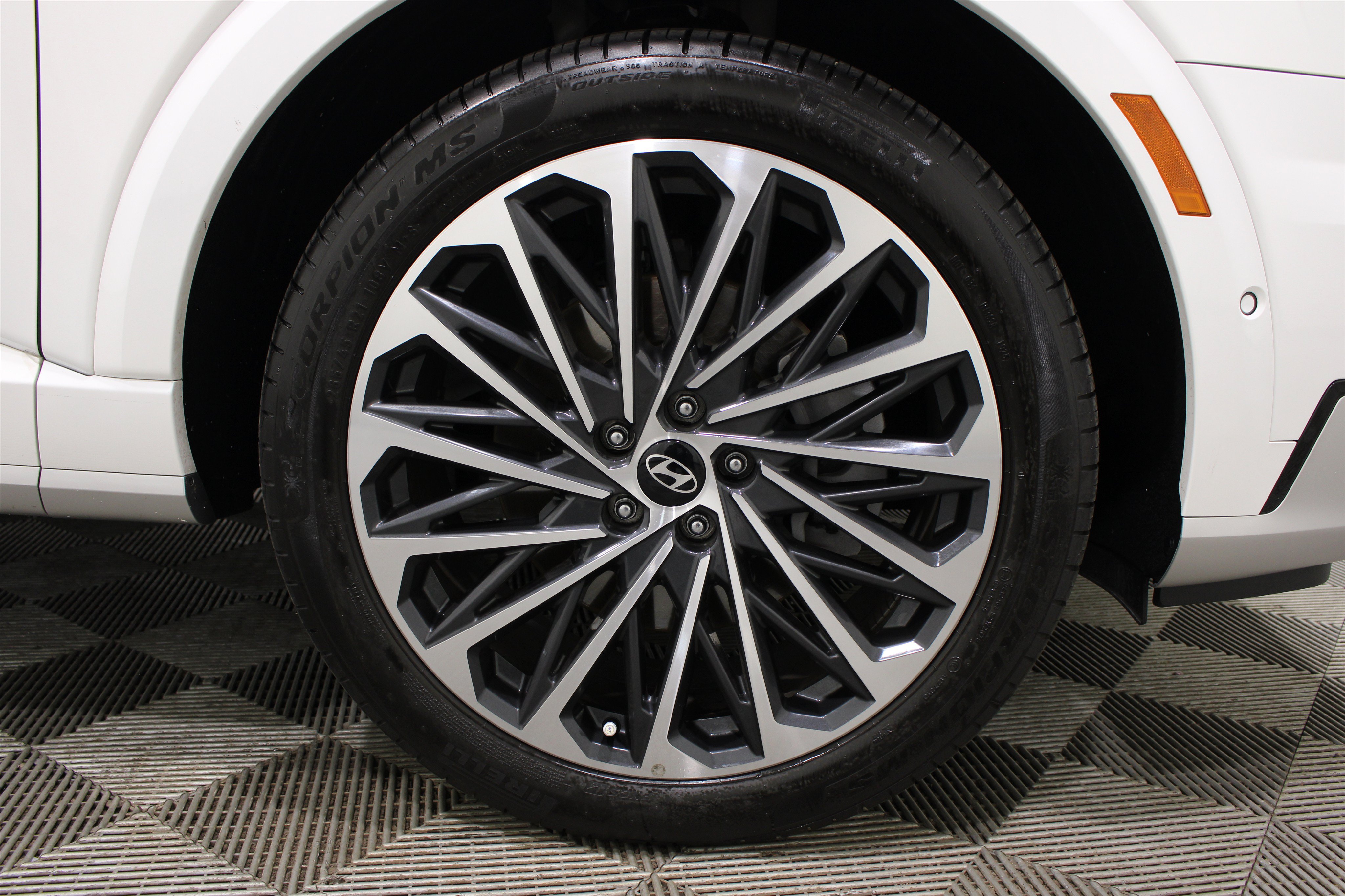 Used 2026 Hyundai Palisade Calligraphy AWD/4WD image 40