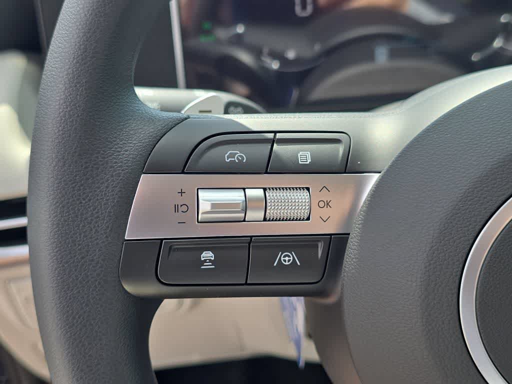 New 2026 Hyundai Tucson Blue SE FWD image 24