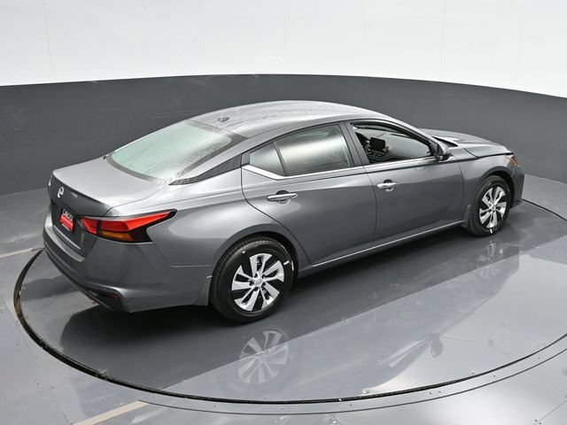 Used 2025 Nissan Altima 2.5 S FWD image 26