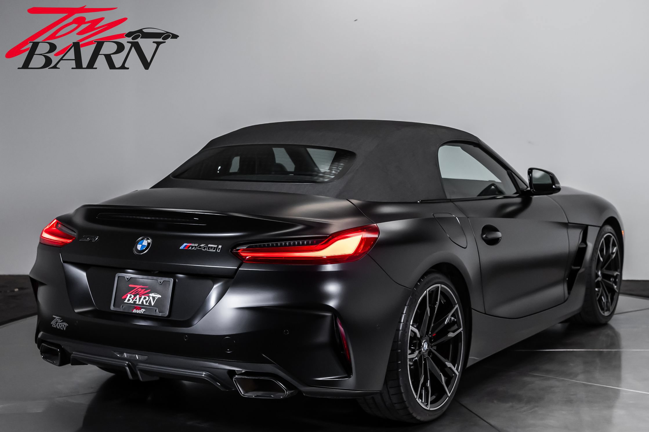Used 2026 BMW Z4 M40i RWD image 13