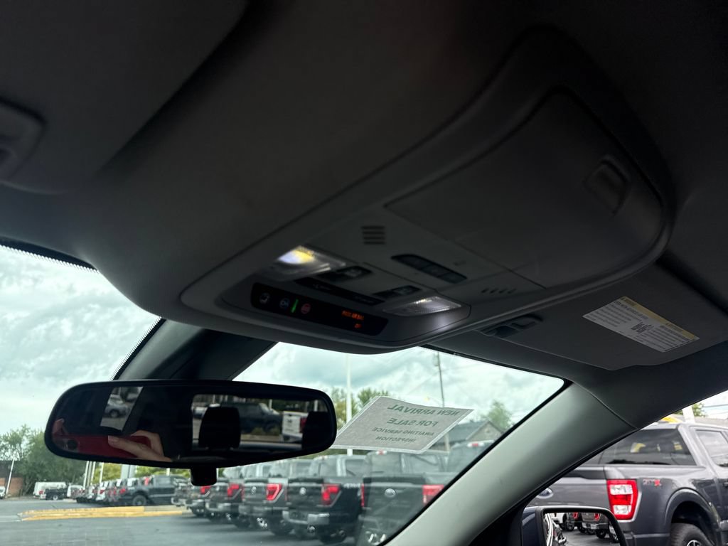 Used 2018 GMC Acadia SLE FWD image 42