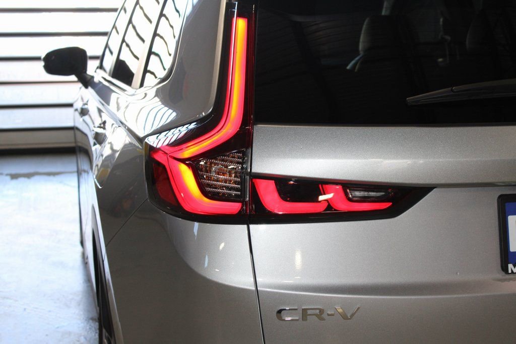 Used 2025 Honda CR-V EX-L image 43