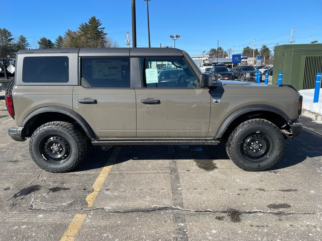 New 2026 Ford Bronco Big Bend w/ Black Diamond Package image 3