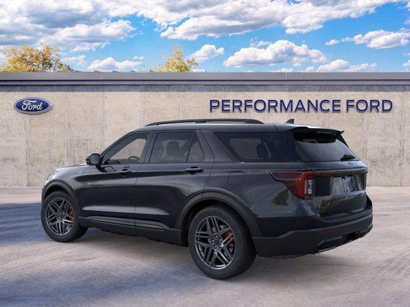 New 2026 Ford Explorer ST-Line w/ ST-Line Street Pack RWD image 4