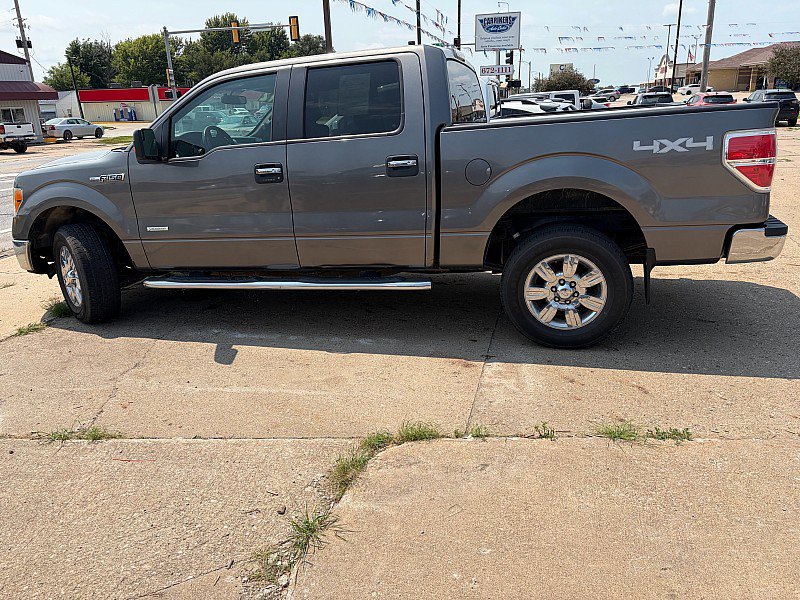 Used 2012 Ford F150 XLT w/ XLT Chrome Pkg AWD/4WD image 3