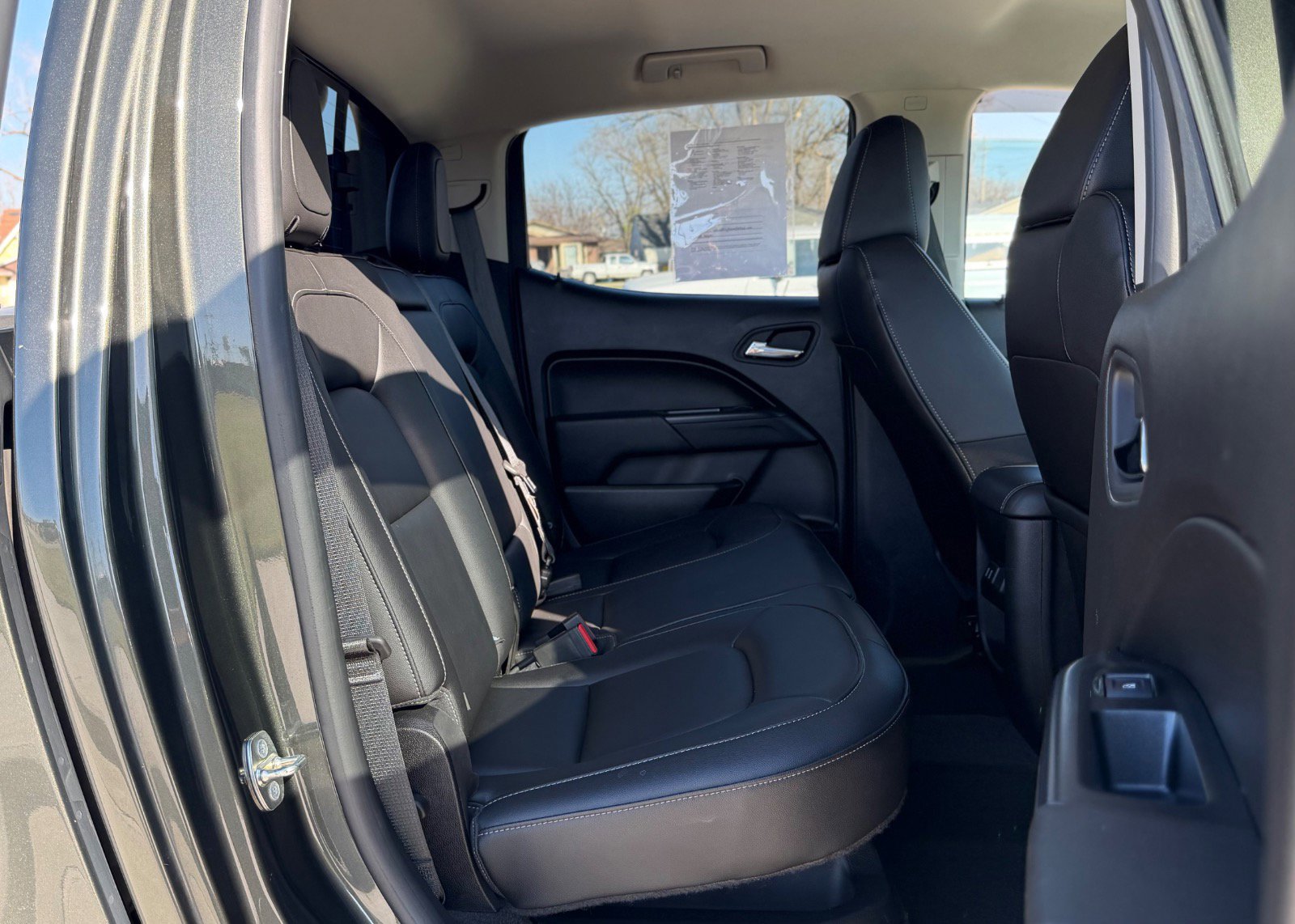 Used 2018 Chevrolet Colorado ZR2 image 18