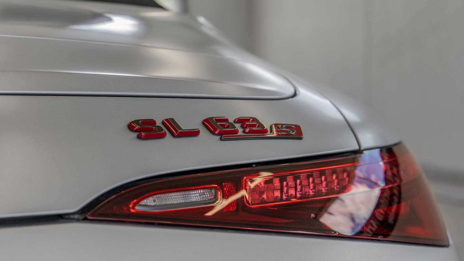 New 2026 Mercedes-Benz SL 63 AMG S e Performance 4MATIC image 27