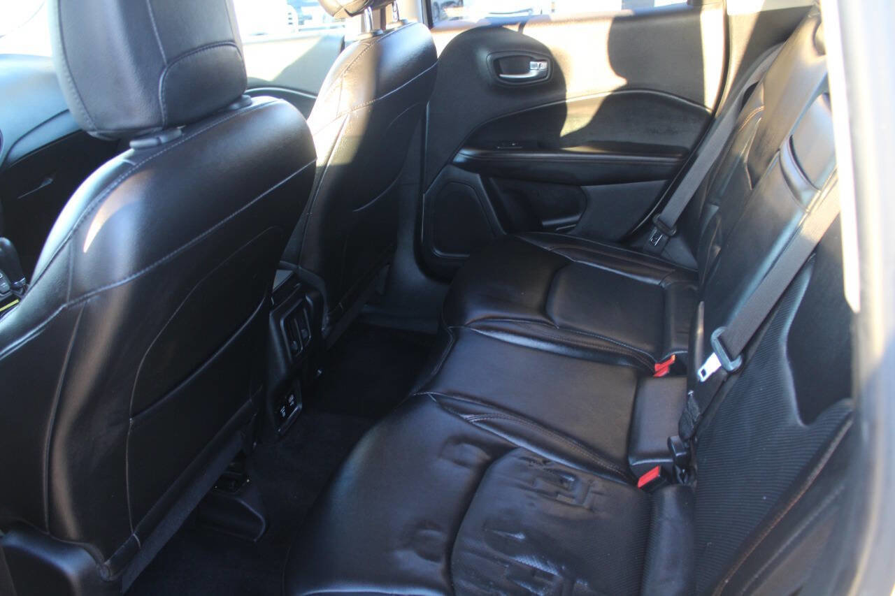 Used 2018 Jeep Compass Limited image 8