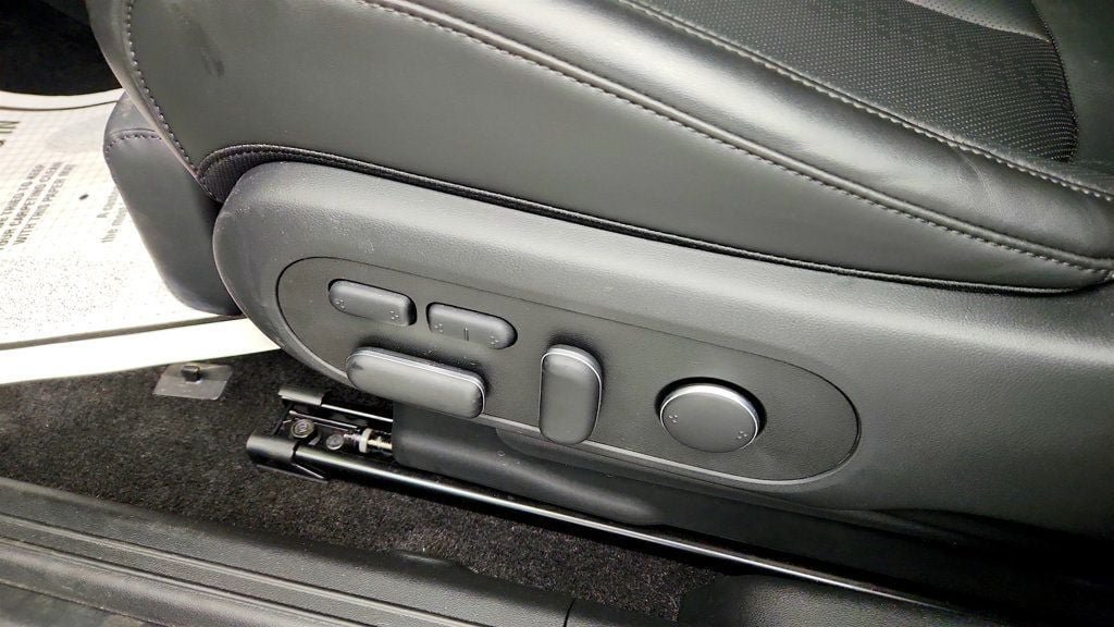 Used 2025 Hyundai Ioniq 5 Limited RWD image 12