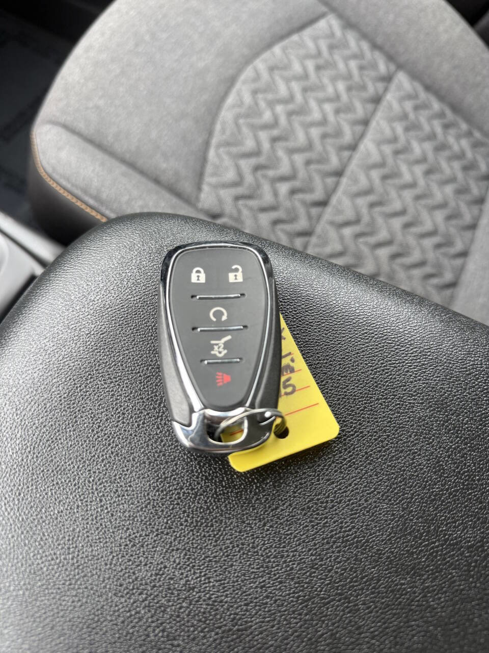 Used 2024 Chevrolet Equinox LT image 16