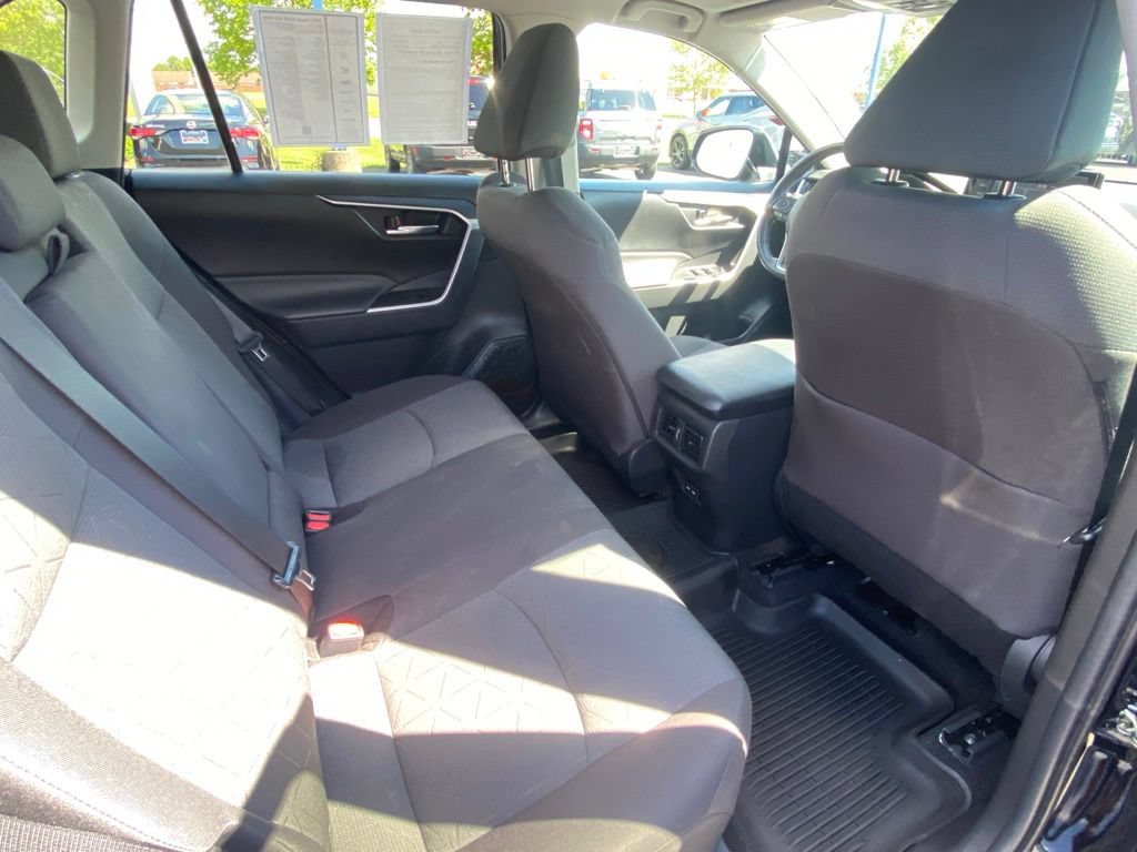Used 2022 Toyota RAV4 XLE w/ Convenience Package AWD/4WD image 42