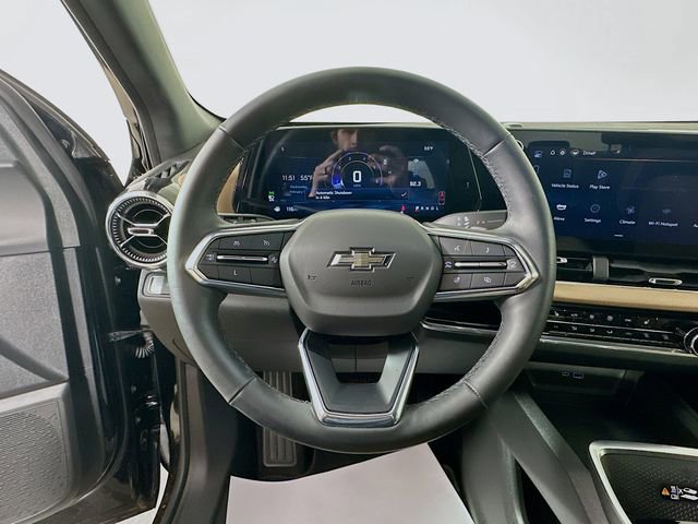 Used 2025 Chevrolet Equinox ACTIV w/ Safety and Technology Package image 12