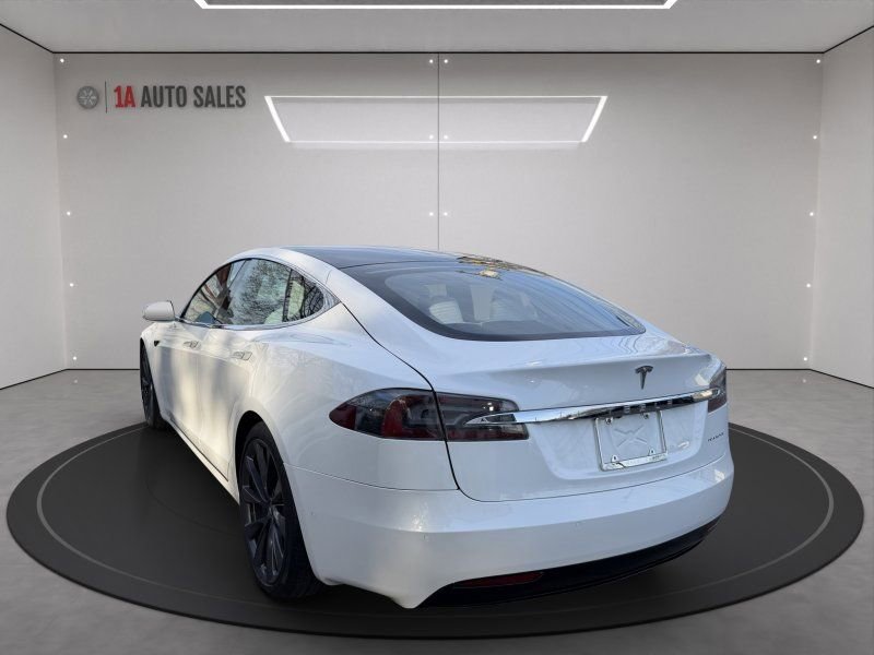 Used 2020 Tesla Model S AWD image 3