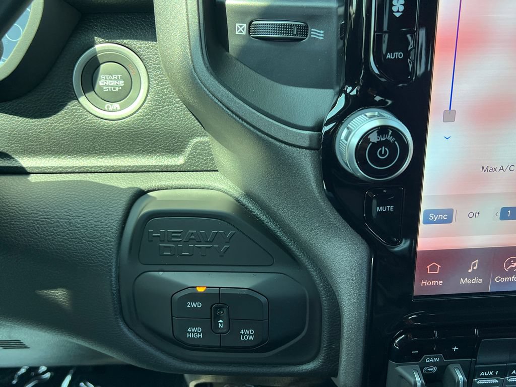 New 2026 RAM 2500 Tradesman AWD/4WD image 25