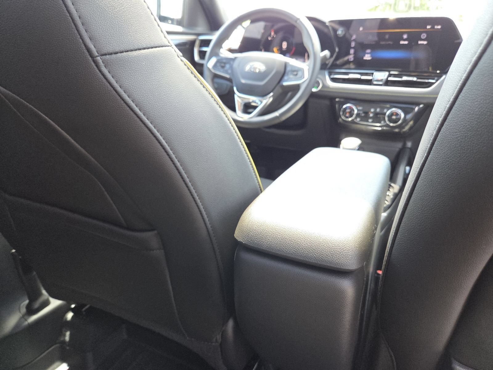 Used 2026 Chevrolet TrailBlazer ACTIV w/ Convenience Package FWD image 26