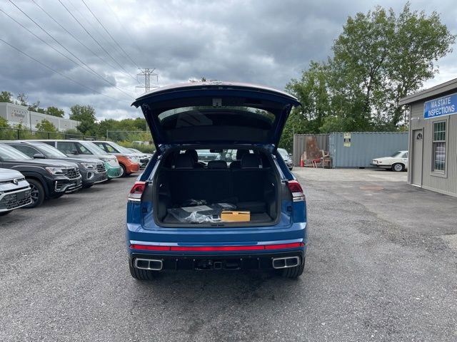 New 2025 Volkswagen Atlas Cross Sport SEL Premium R-Line image 11