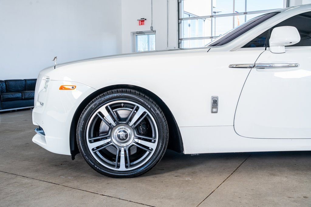 Used 2018 Rolls-Royce Wraith image 21