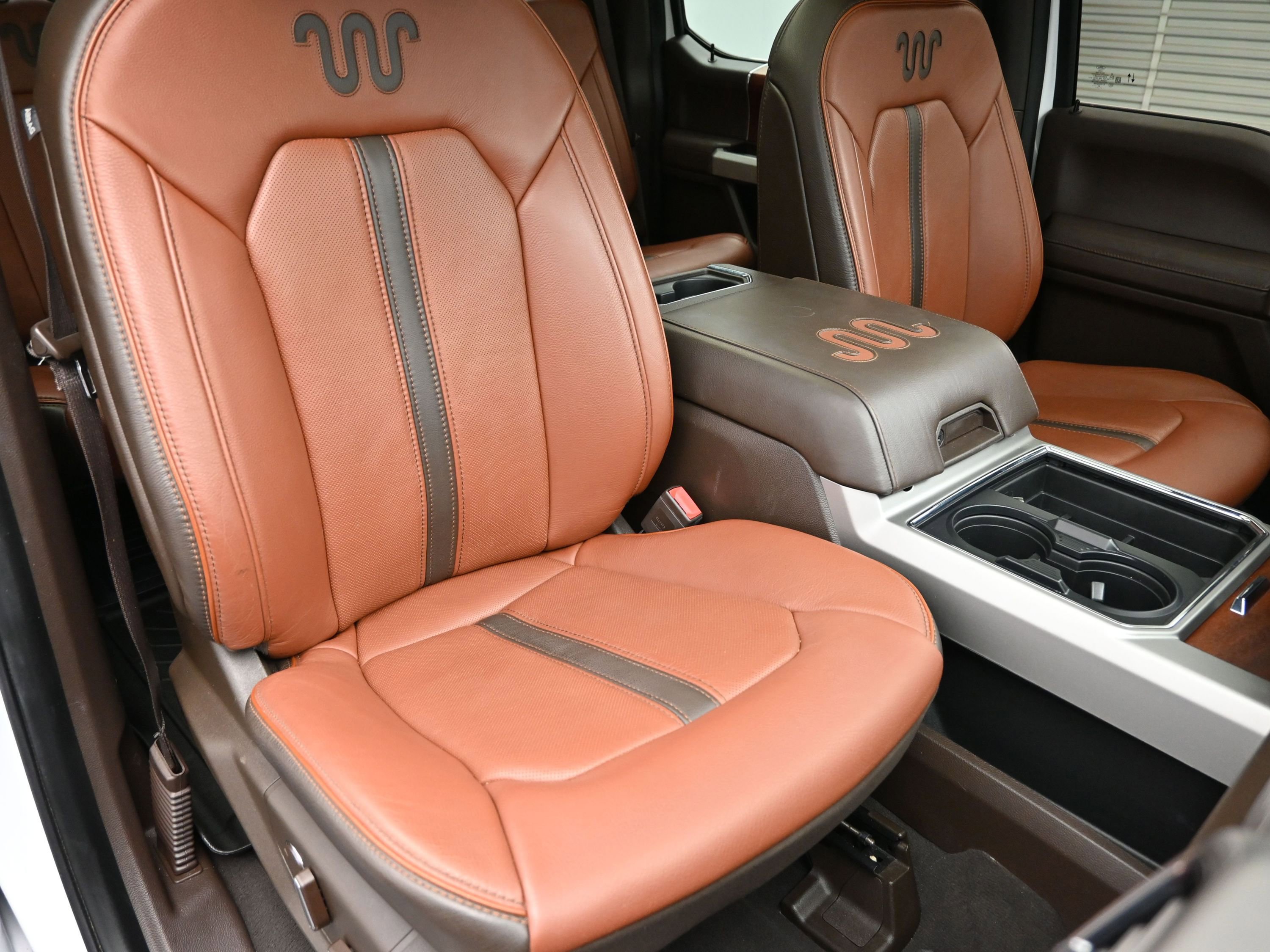 Used 2020 Ford F250 King Ranch w/ FX4 Off-Road Package image 43