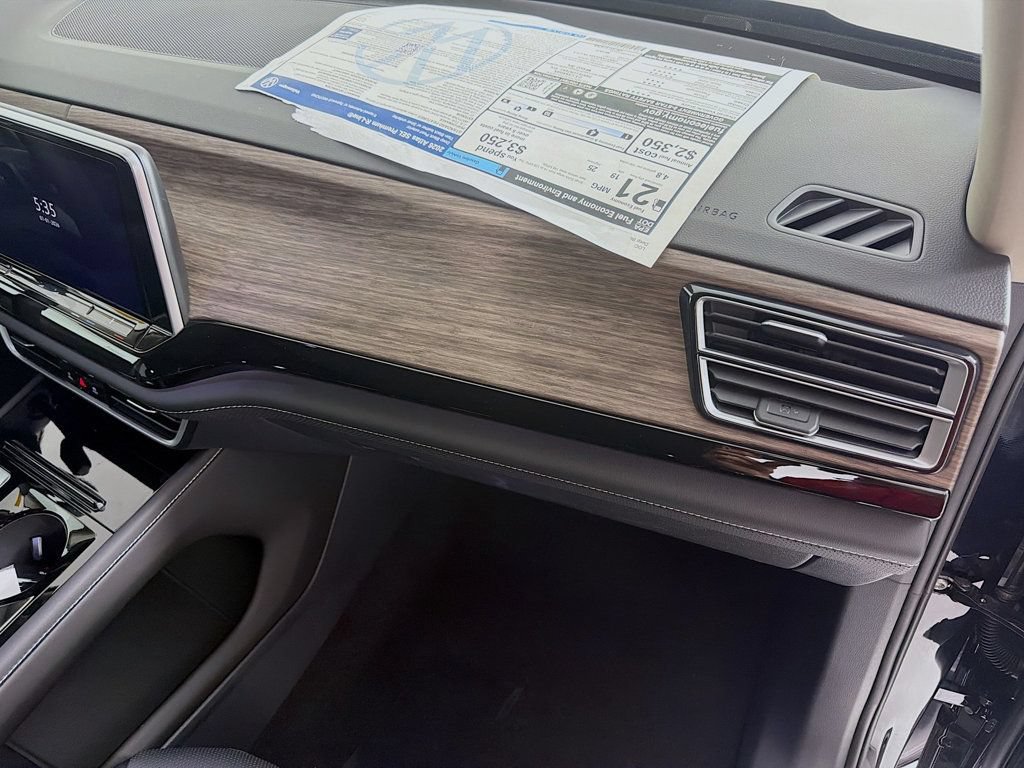 New 2026 Volkswagen Atlas SEL Premium R-Line AWD/4WD image 32
