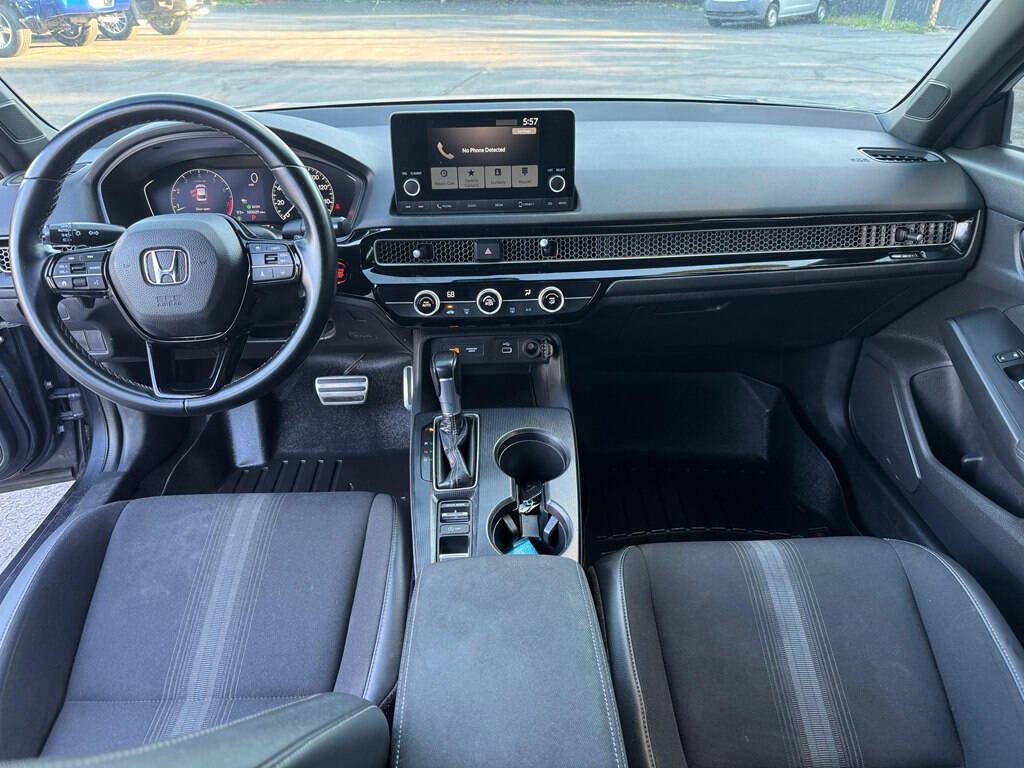 Used 2022 Honda Civic Sport image 10