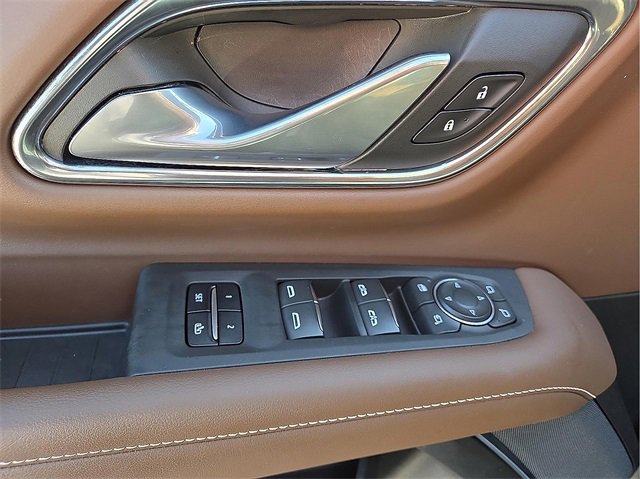 Used 2023 Chevrolet Tahoe High Country image 17