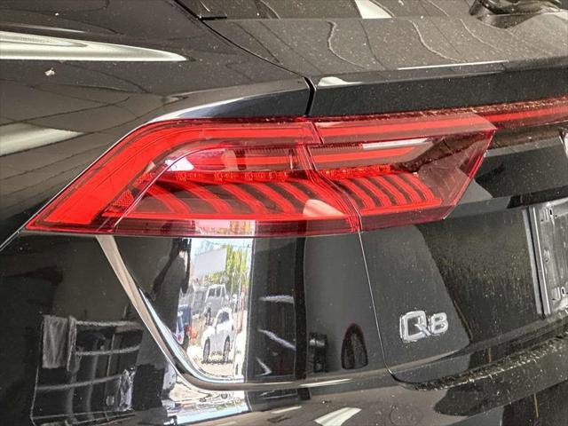 Used 2022 Audi Q8 Premium Plus w/ Premium Plus Package AWD/4WD image 10