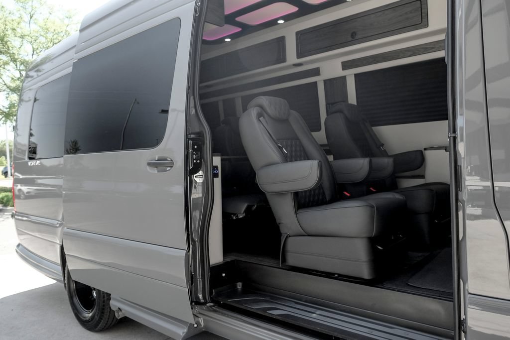 New 2025 Mercedes-Benz Sprinter 3500 image 28
