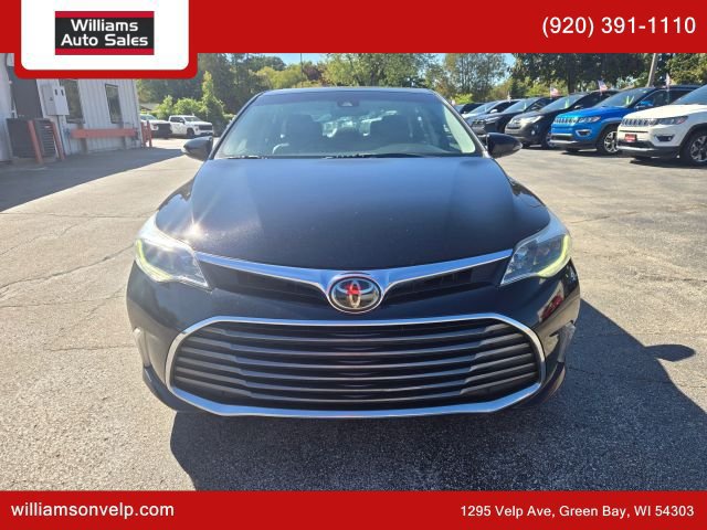 Used 2016 Toyota Avalon Limited w/ Toyota Safety Sense Package FWD image 9