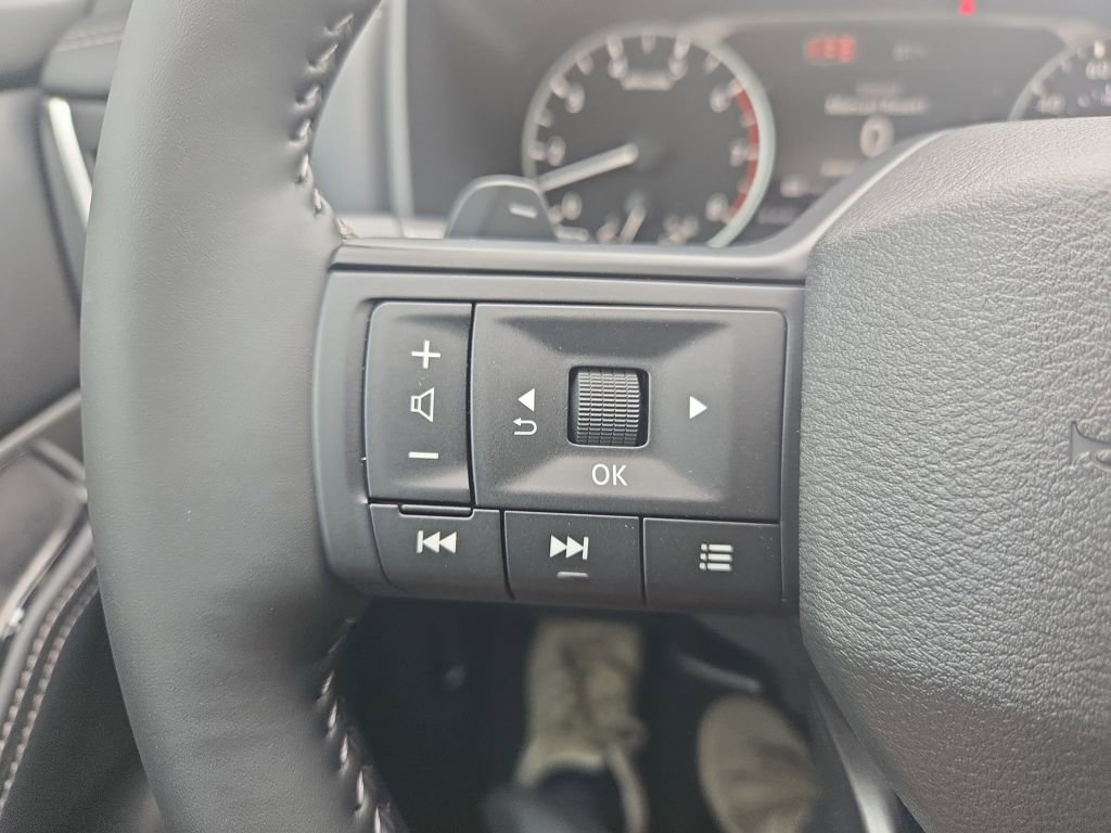 New 2026 Nissan Rogue SV FWD image 18
