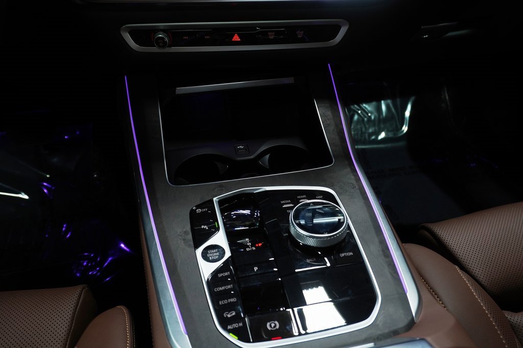 Used 2026 BMW X5 xDrive40i w/ Executive Package image 19