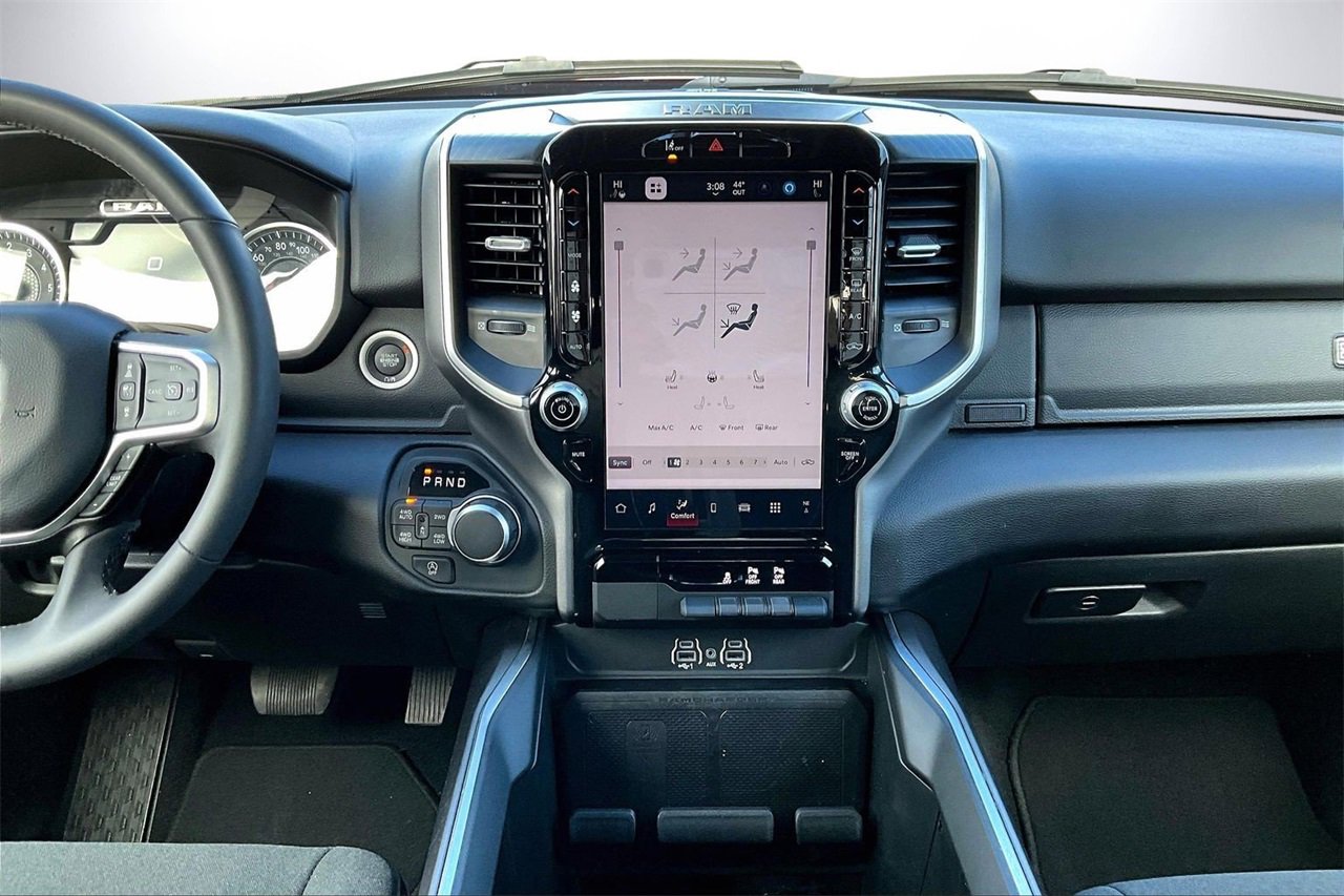 Certified 2025 RAM 1500 Big Horn image 12